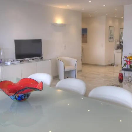 Apartment Paladio Vue Sur Mer Cannes